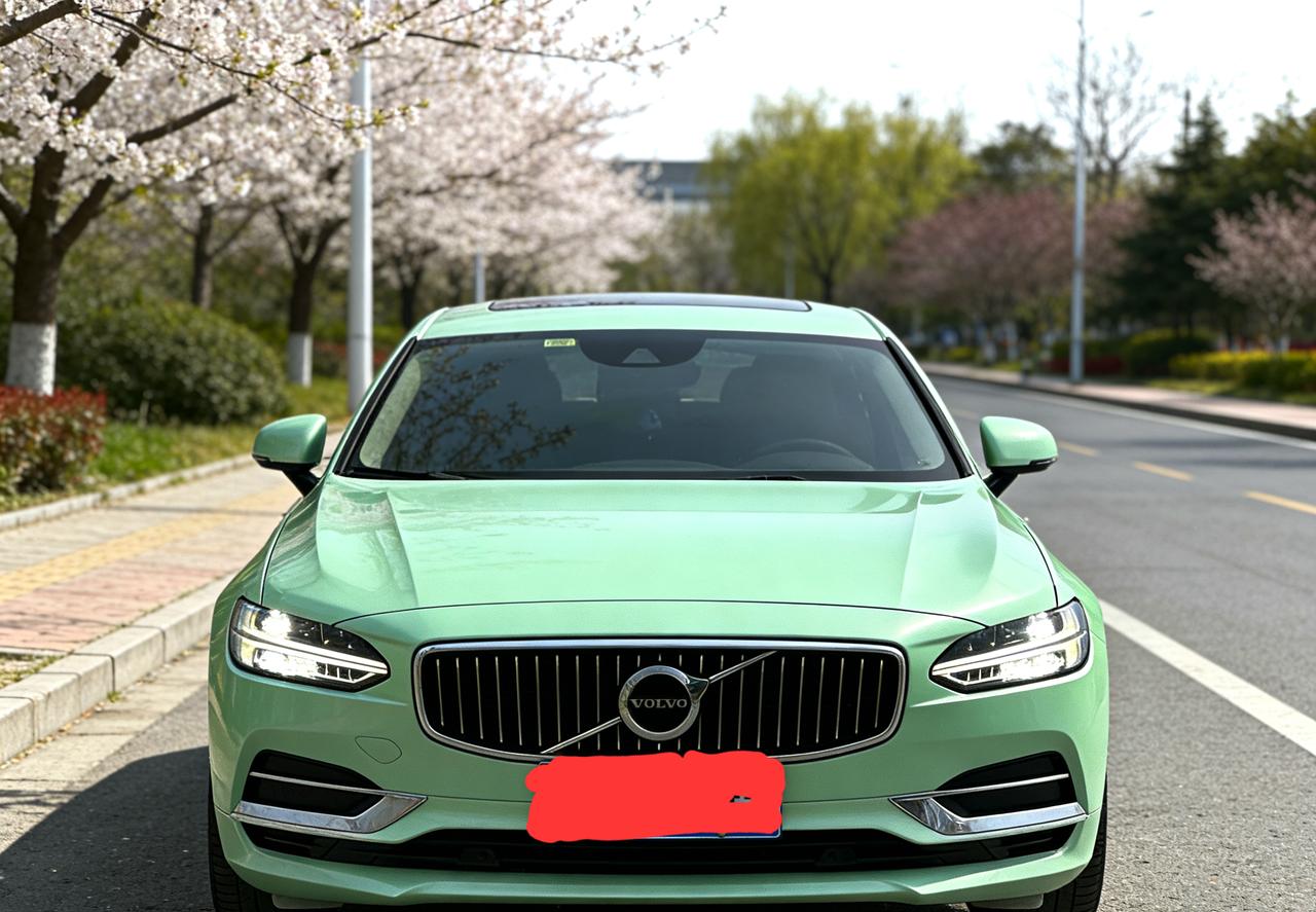 不管是玩什么车，玩车玩的是一种心情，最重要的是你开心就好，一辆车你可以玩很久，也