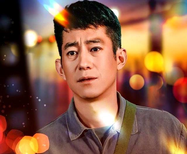 追剧《依依向北风》，看了前4集，我被男一号鲁诺饰演的俞乐山感动得不行！
    