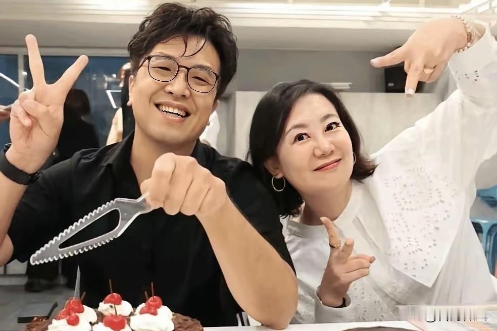 演不下去就摆烂！沈伯洋悲情人设彻底演崩了
台北选战越打越搞笑，沈伯洋这波操作纯纯