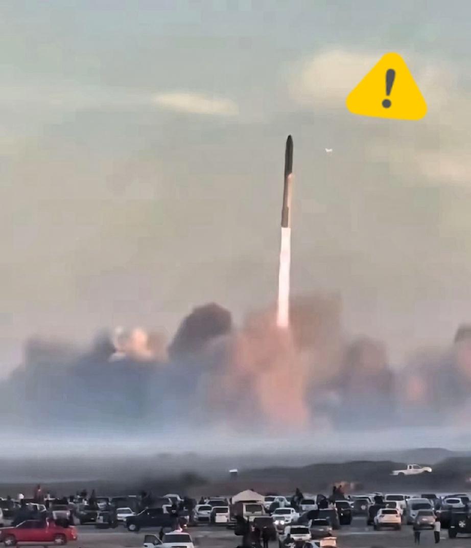  
 
165名无辜女学生的血债，伊朗用一枚14马赫的超重型导弹，连本带利讨了回