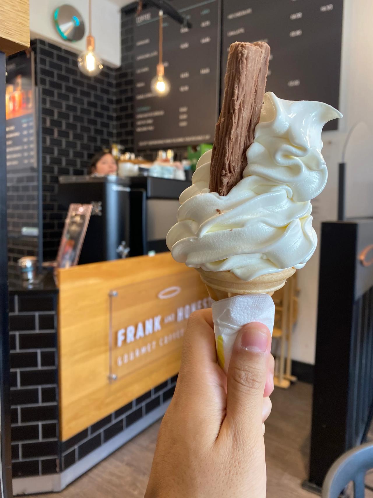 3.5欧元的甜筒，确实好吃！