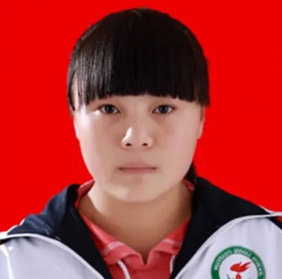 2003年，陕西一女子从破木桥摔下，造成半身瘫痪，丈夫为了还债不得不外出打工，可