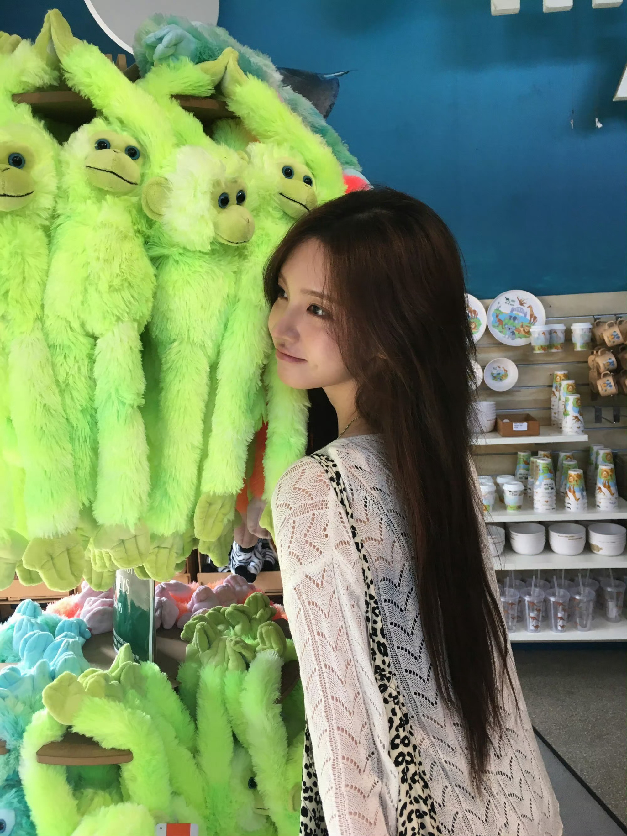 没有刘海的遮挡侧脸轮廓更完美了 