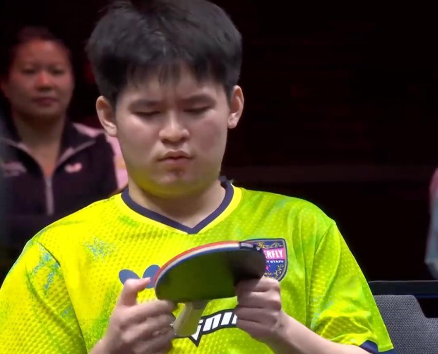 小石头：嘤嘤嘤 