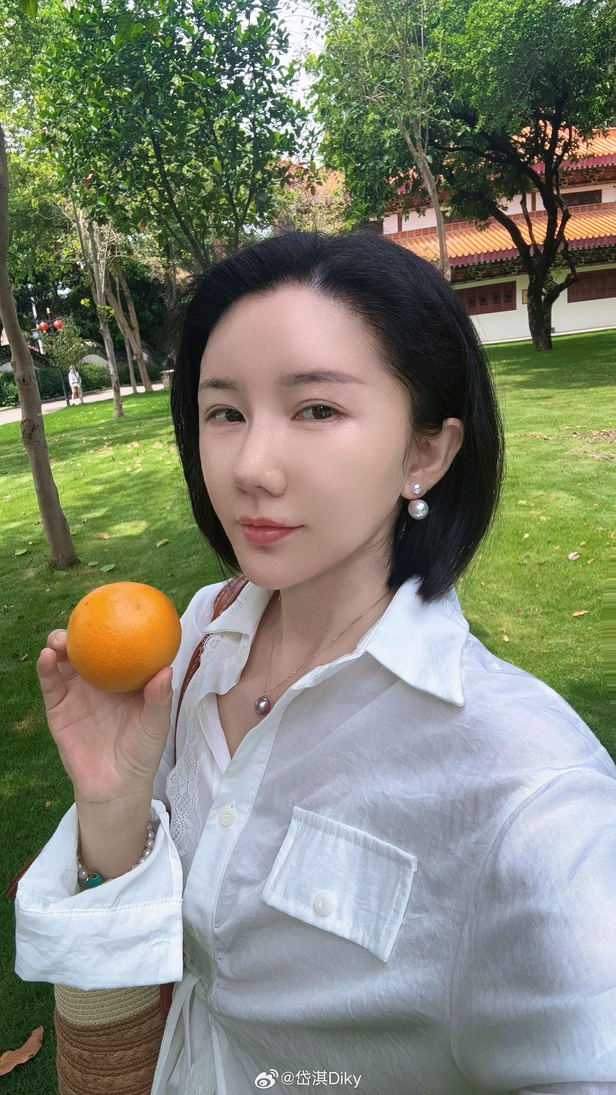 又要经历漫长的发型尴尬期