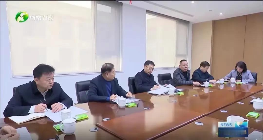 胖东来与南街村：请擦亮河南的这两张名片
 
在中原大地河南，有着两颗璀璨的商业与