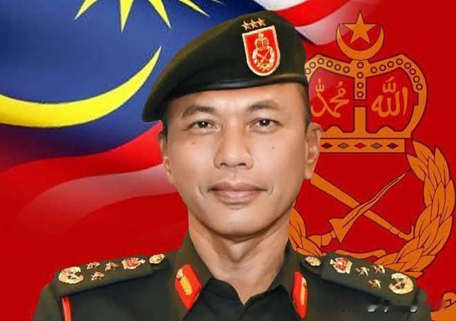 🇲🇾 马来西亚任命新任武装部队总司令

前西部军区司令马利克·拉扎克·苏莱曼