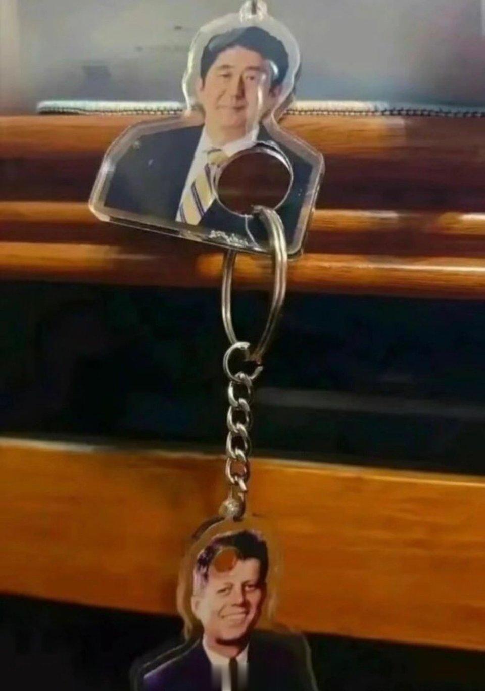 安倍晋三和肯尼迪看了都沉默了…… ​​​