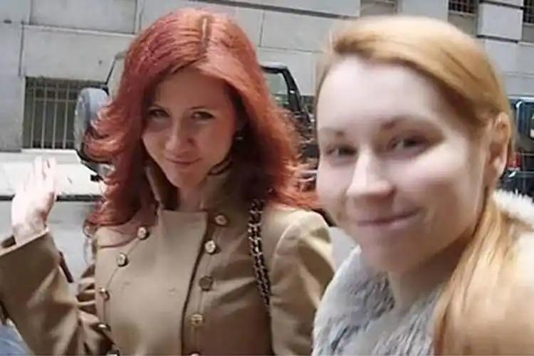 世界首富的‘俄罗斯套娃’被扒了！盖茨亲口承认，婚外情对象竟是桥牌美女和核物理学家