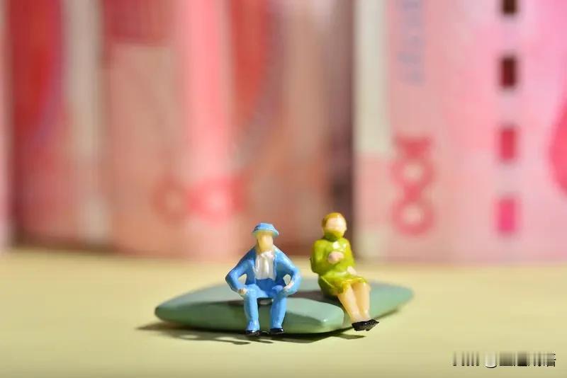 婚后钱包早已不分你我，工资收入自动“合体”。看似各花各的，实则全家共用。别再偷偷