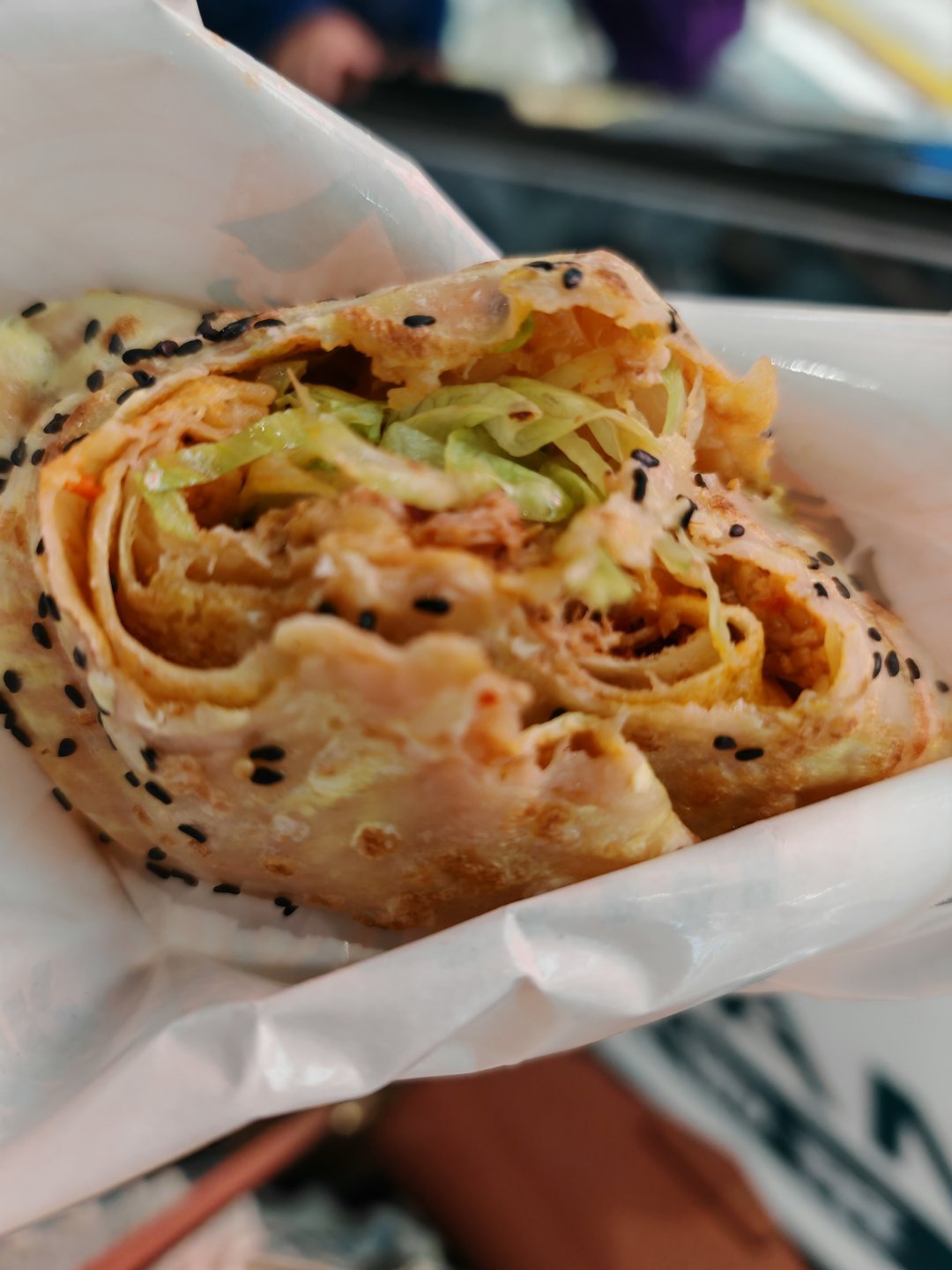 #午餐# 椒麻鸡煎饼。。今天是掉煎饼窝里了hhh，你们吃的啥 ​​​