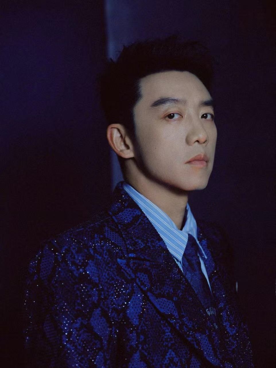 郑恺刘浩存邱泽同框越品越害怕 谁能扛住这三人的同框压迫感！郑恺的慌张、刘浩存的不