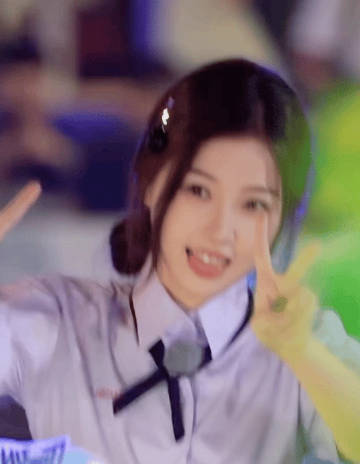 上早十<span class=