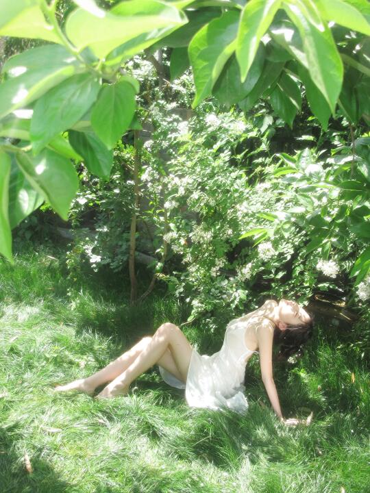 “绿意翻涌成夏🍃”ccd花絮｜武汉写真