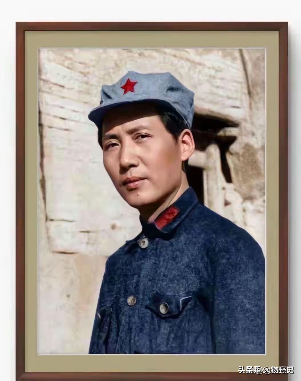 不仅要坚持毛泽东思想，认真学习毛泽东思想，还要在实际工作中充分运用毛泽东思想，中
