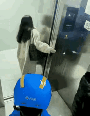 母亲不讲理，孩子还不错。
    母亲是孩子的第一任老师，就怕是时间长了，这孩子