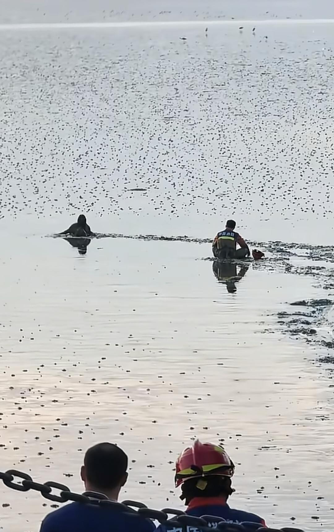 在爱别人的时候，也不要忘记爱自己❤️。