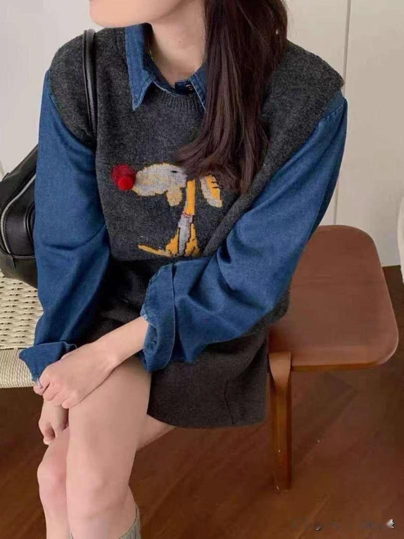 哈哈哈好不容易来上个早班，开第一个张，顾客来一句，等一下给你。当时我都想打死她的