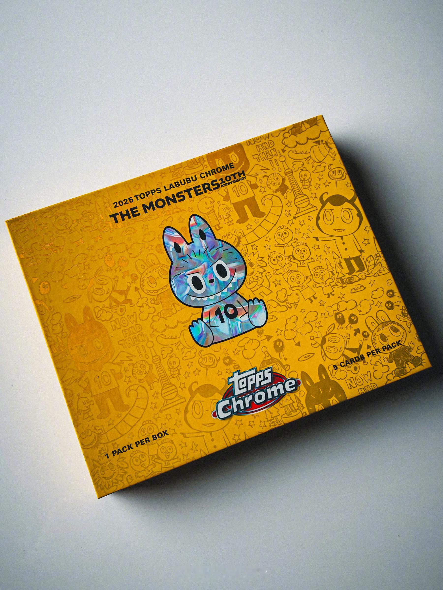 Topps x The Monsters Labubu ChromeTHE MO
