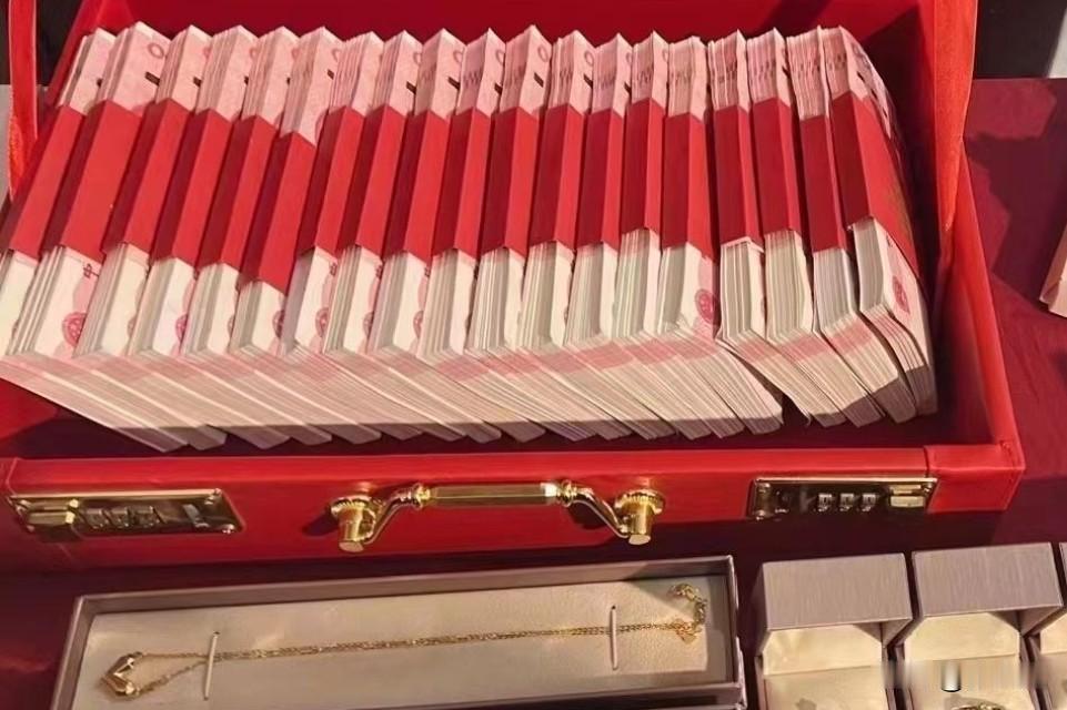 河南太康，男子和女子办了婚礼，但是并未去领结婚证，两人同居生活，女子生理期将至，