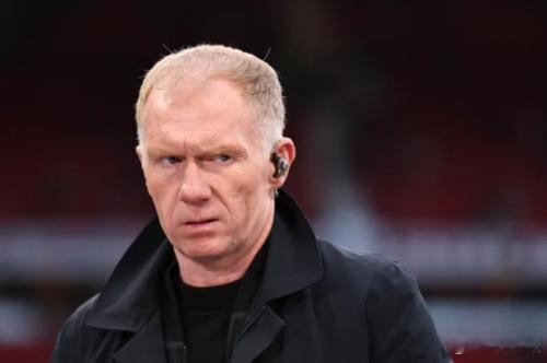 曼联名宿斯科尔斯和巴特在播客节目中猛烈抨击了阿莫林对梅努的使用方式，认为这位20