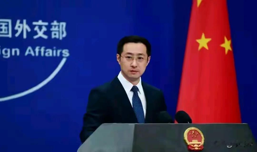 《1亿吨俄油进中国，特朗普叫停？中方：正当合法！》这则消息引发了广泛关注，涉及国