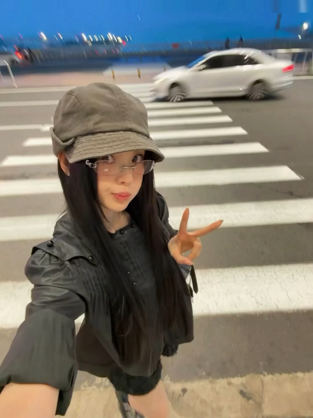 杨超越  260630 🍠更新【✈️出差啦～💼】 