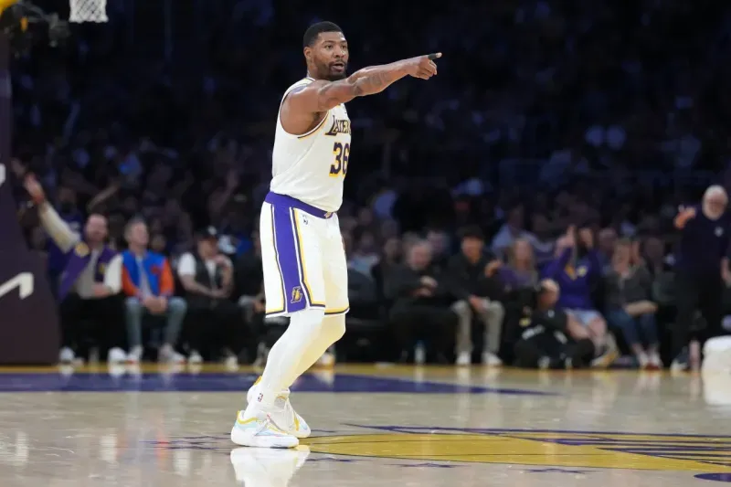 詹姆斯：斯马特就是个赢家，总能在关键时刻做出制胜表现