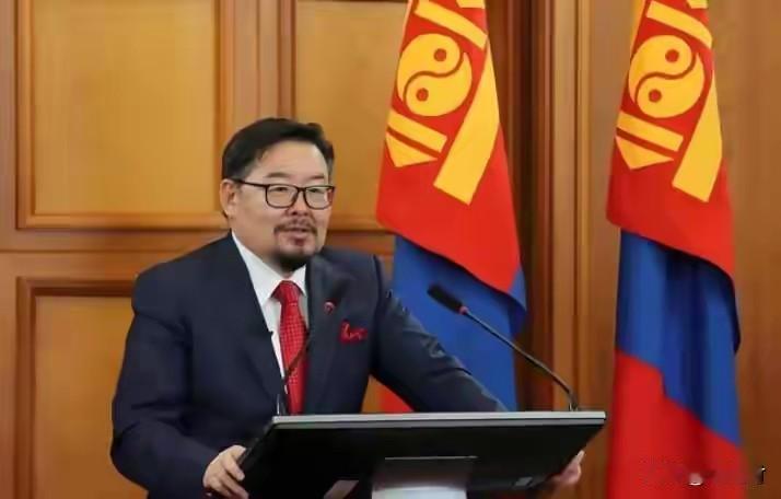 蒙古总理上任四月遭罢免，
背后是权力游戏还是民心所向？

一石激起千层浪！10月