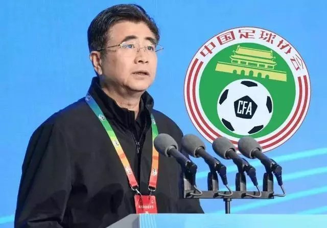 邵佳一将出任国足主帅反对现阶段用国产教练担任国足主帅国足137天!旗帜鲜明地反对