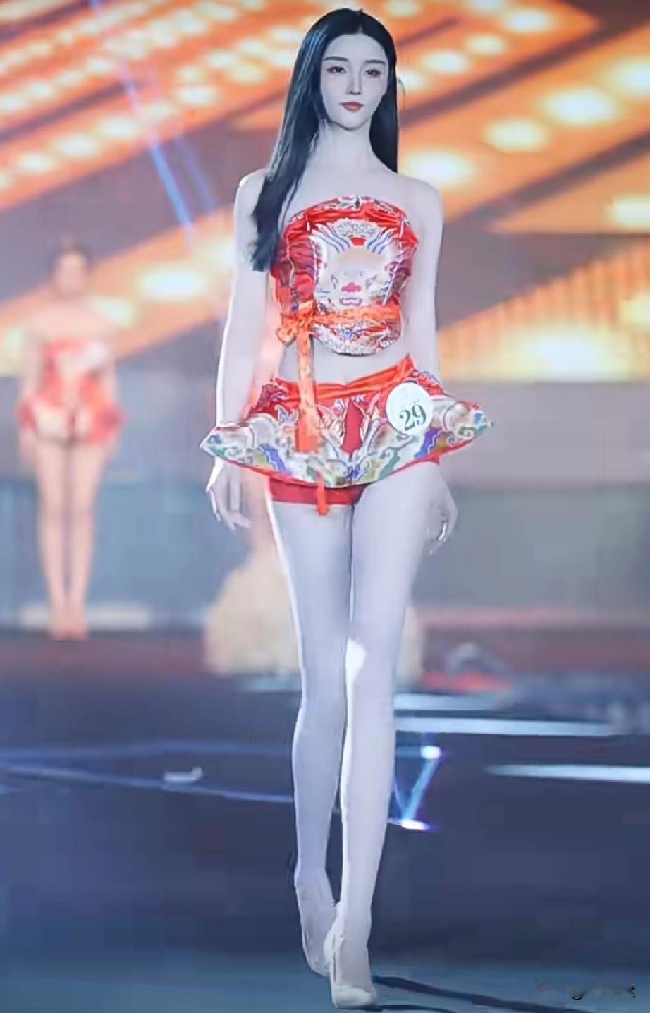 29号唐薇
身高179，
来自重庆 
36届亚洲小姐广东总决赛总冠军🏆
为重庆