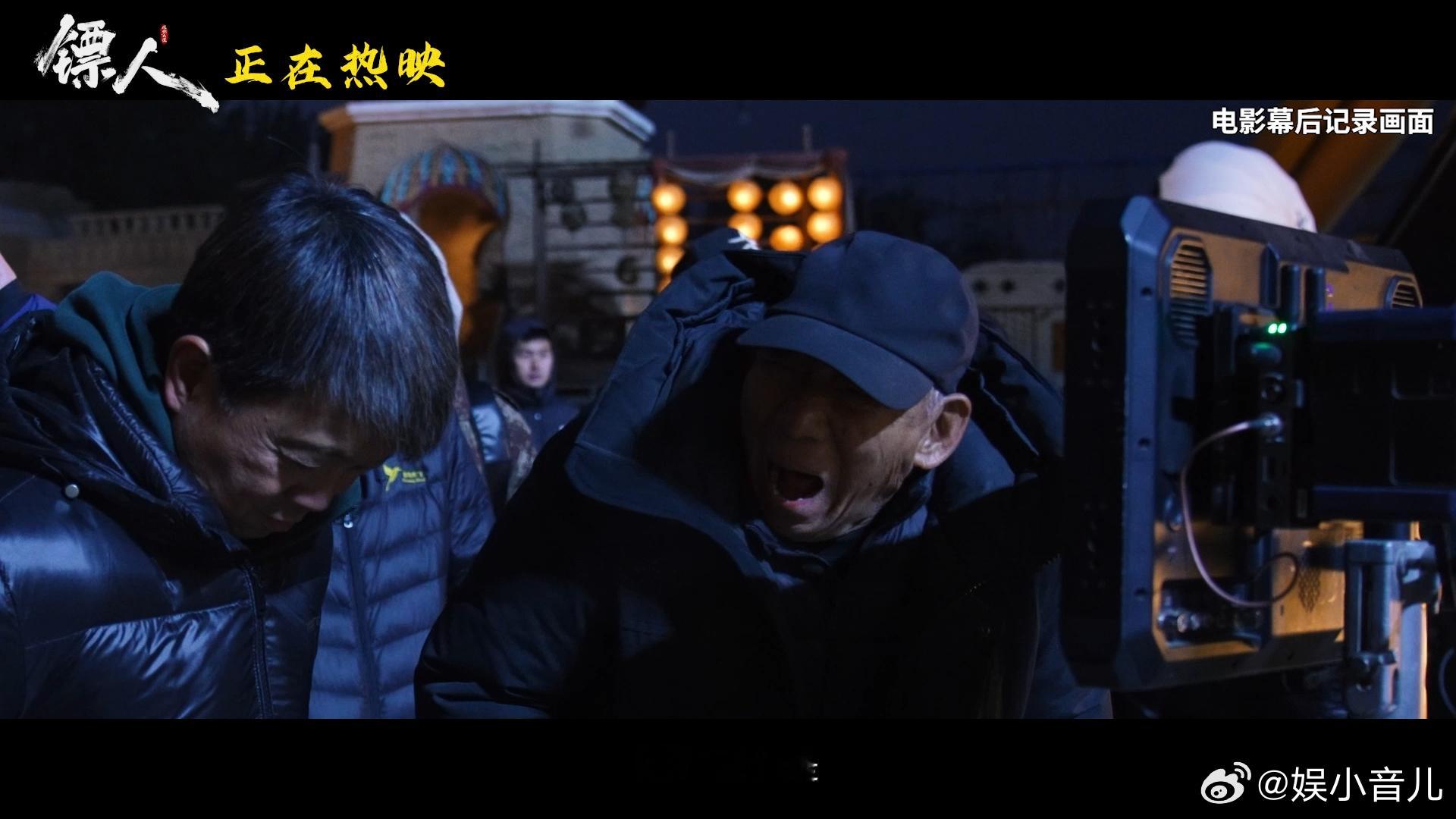 八十岁袁和平正是闯的年纪 哪怕自己已经有如此高的成就，但同样还在武侠的世界中闯荡