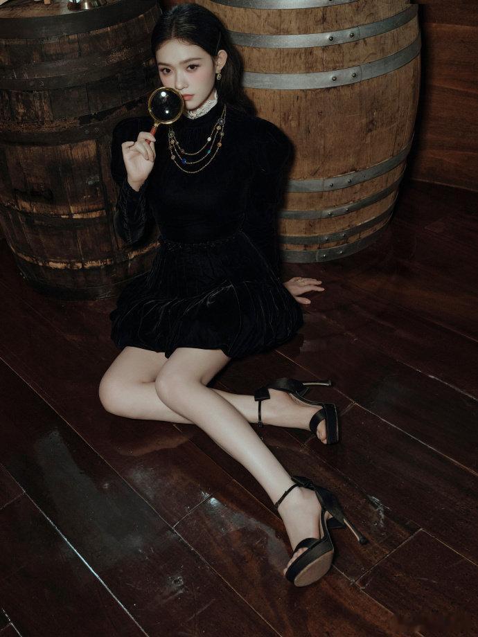 #林允赫本千金风# #林允千金风look# ​林允的千金风 look 让她成为时