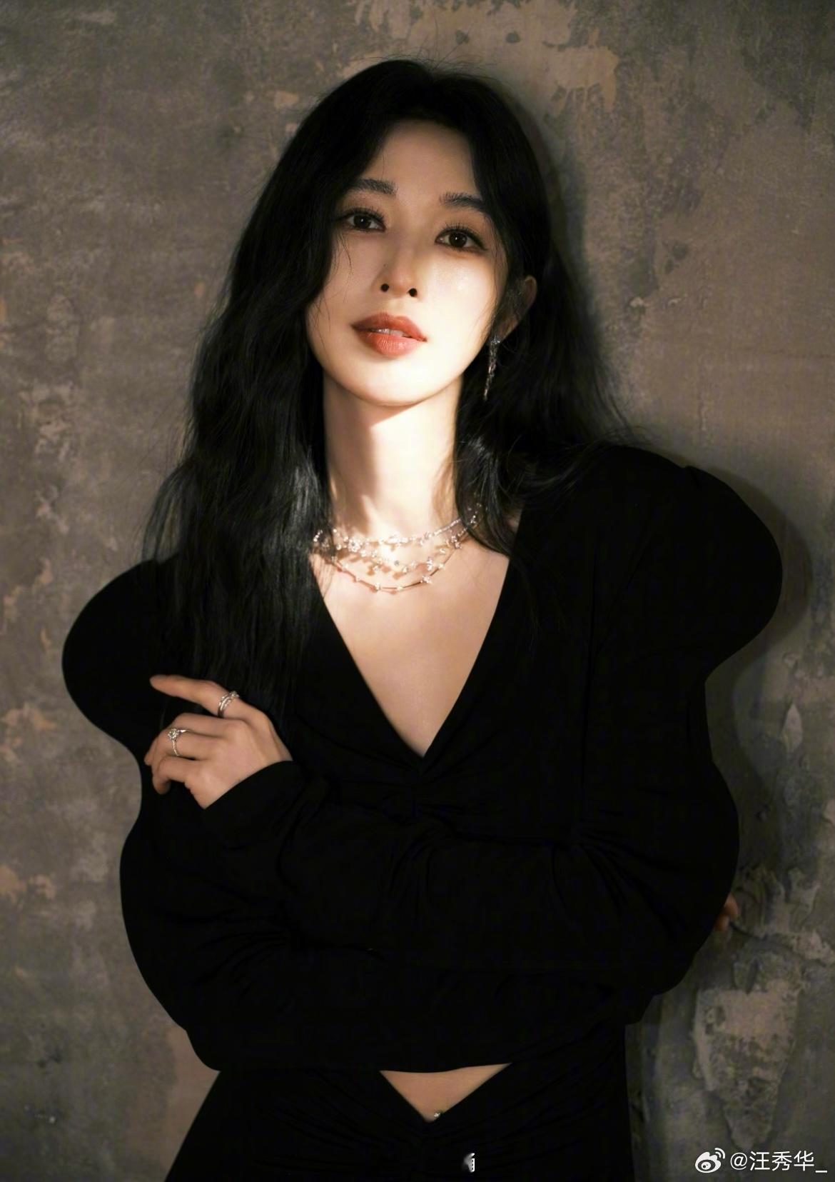 全女年代戏也有自己的三小只别再找男性群像了！雁北三姐妹才是年代戏新惊喜：曾梦雪的