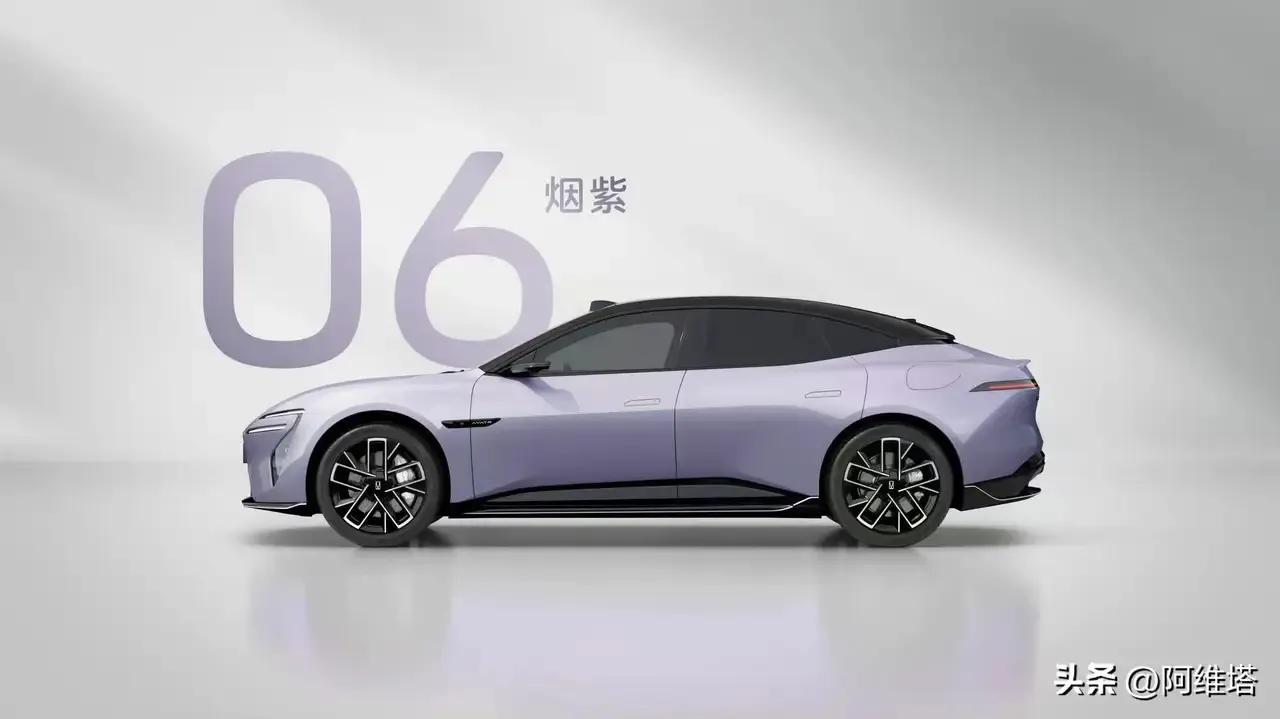 驾到 随时给你点「颜色」瞧瞧。六色流转，智能领航，自在定义你的每一段旅程！阿维塔