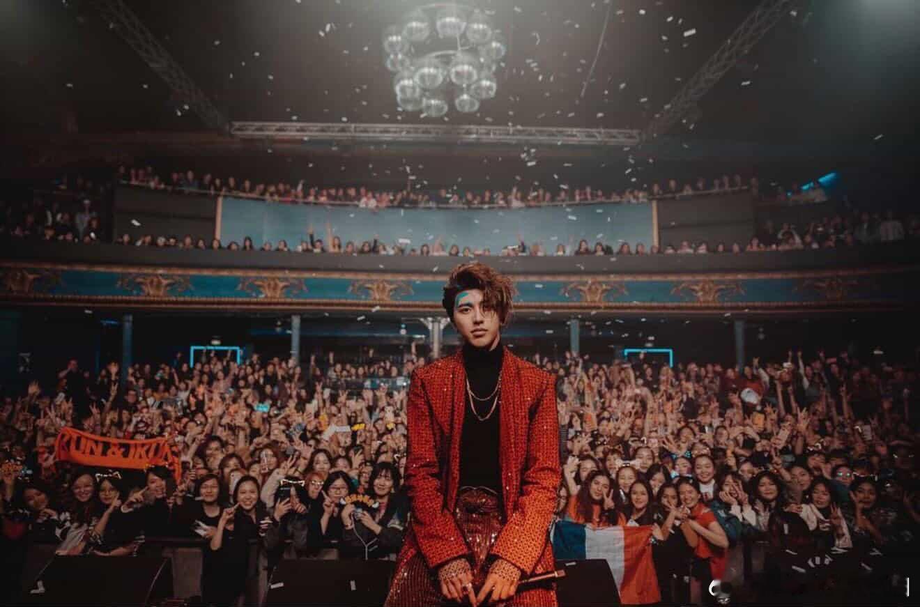 蔡徐坤时隔七年再巡回到伦敦蔡徐坤时隔七年重返伦敦七年辗转，初心未改，蔡徐坤重返伦