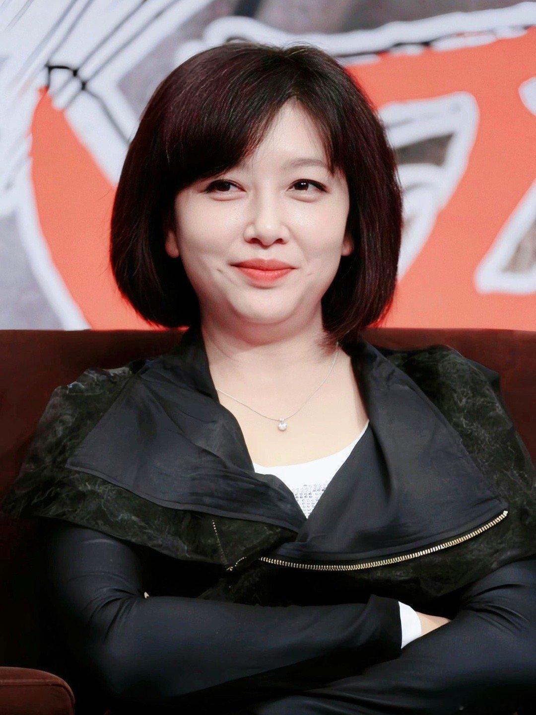 江珊的美，永远是朴实无华的美，纯天然的美！ ​​​