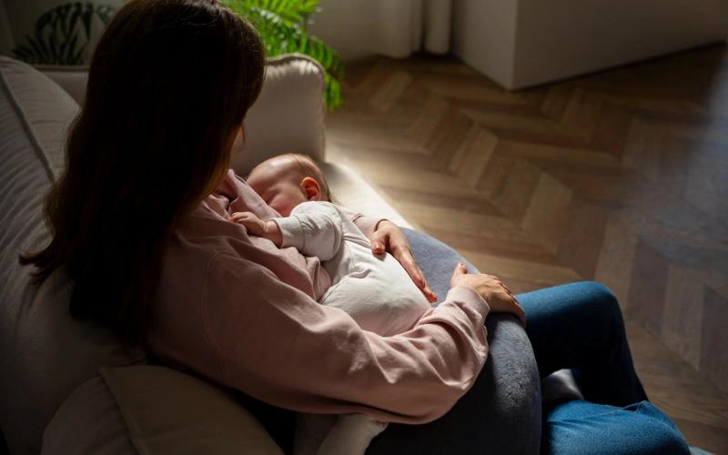 我们邻居和他山之石。
在哈萨克斯坦，每五对离婚夫妇中就有一对因未能生育子女而走向