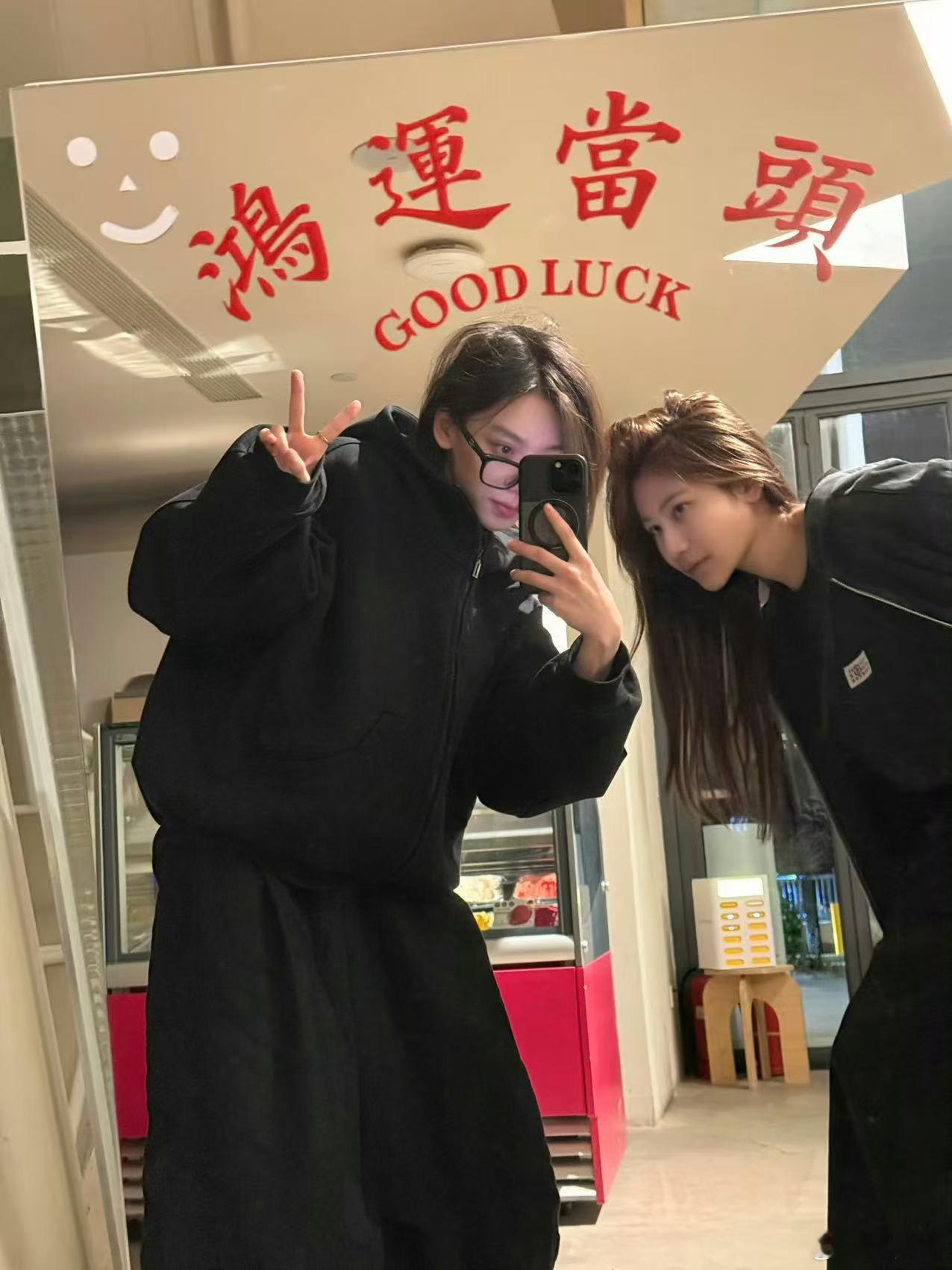 王晓赟子唱了袁一琦的歌 直播突然听到王晓赟子唱袁一琦的歌，瞬间就被惊艳到了，本来