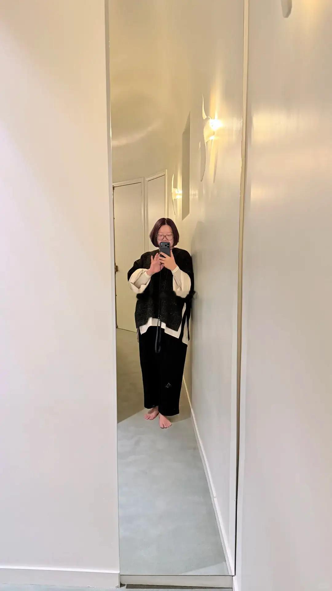 洪晃去巴黎给女儿买菜做饭，看她晒作业才知道，女儿竟然是学建筑！！！ 