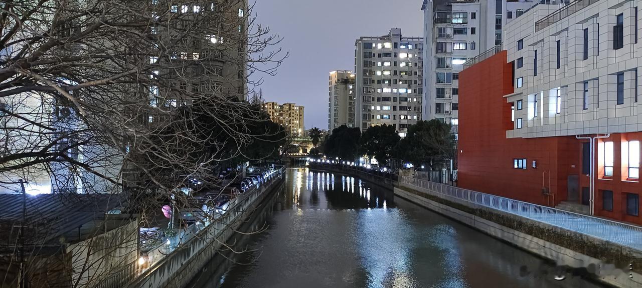 然而，凡事都是有规律的，涨有涨的规律，如果不符合这些规律，人为拉涨，只能是短期效