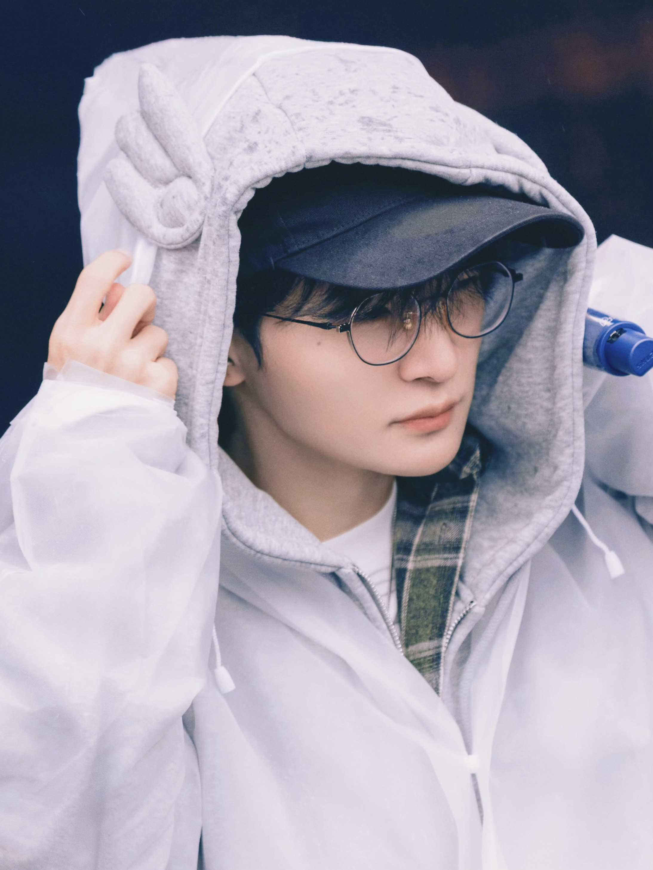 我的小天使小甜心小宝宝谁惹你不开心了😣😣 