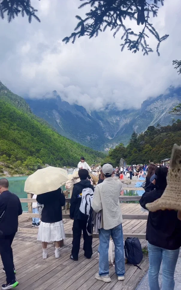 玉龙雪山8月7号实况