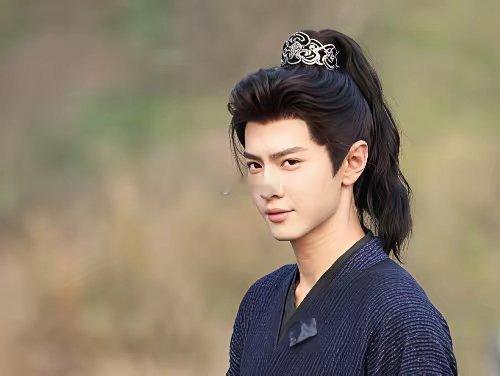 陈哲远现在估计肠子都悔青了！他后悔的不是演技没有进步也不是不够努力而是……陈哲远