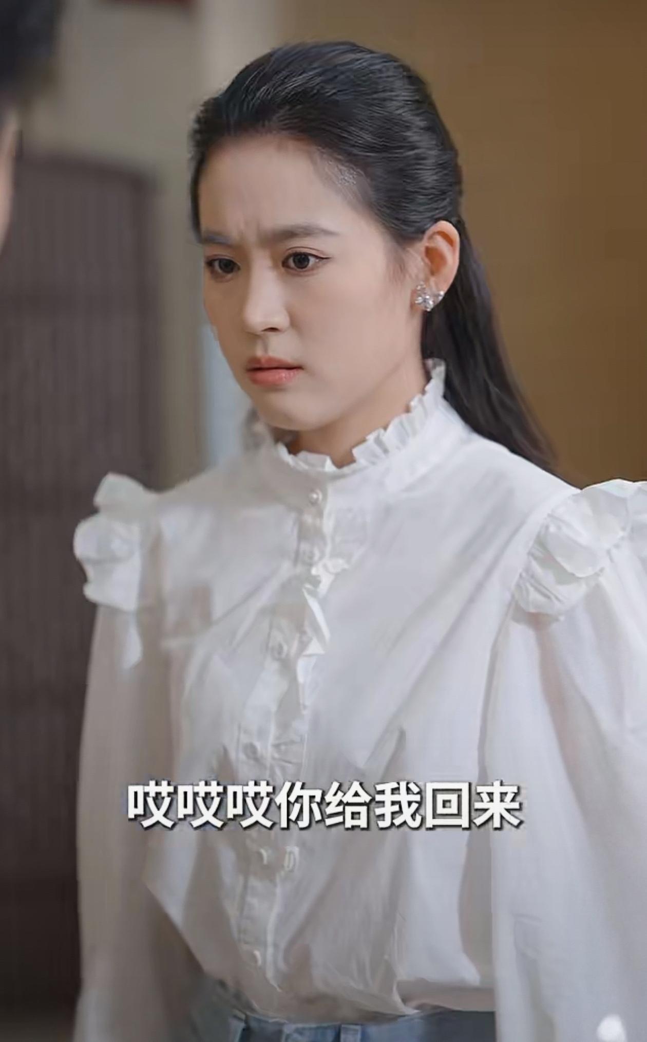 最近喜欢看短剧了，我感觉目前短剧盛行的原因可能有5点
1、现在很多电视剧，电影，