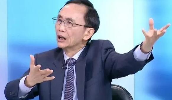 5 月 11 日，吴子嘉爆出的内幕，直接撕开了这场政治表演的遮羞布！

他直言，