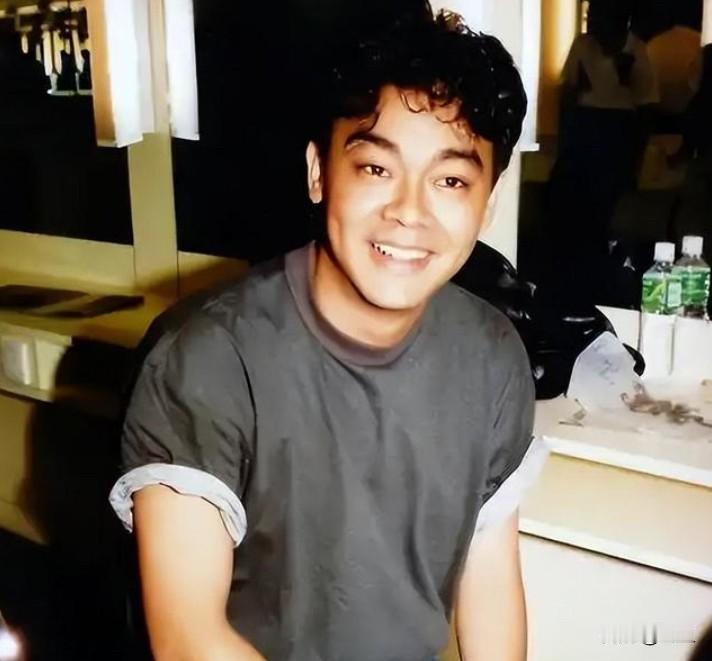 61岁还在影坛坚持打拼，拿最佳男主角奖的，不多见。刘青云用近半个世纪的积淀告诉我