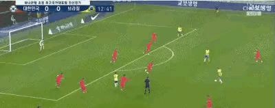 巴西5-0韩国，首尔球场安静得像被按了静音键。
不是韩国踢得差，是巴西把比赛变成