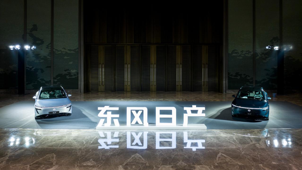 合资品牌在智能化浪潮中因智能化配置不足几乎成了一种固有印象，而东风日产N7的诞生