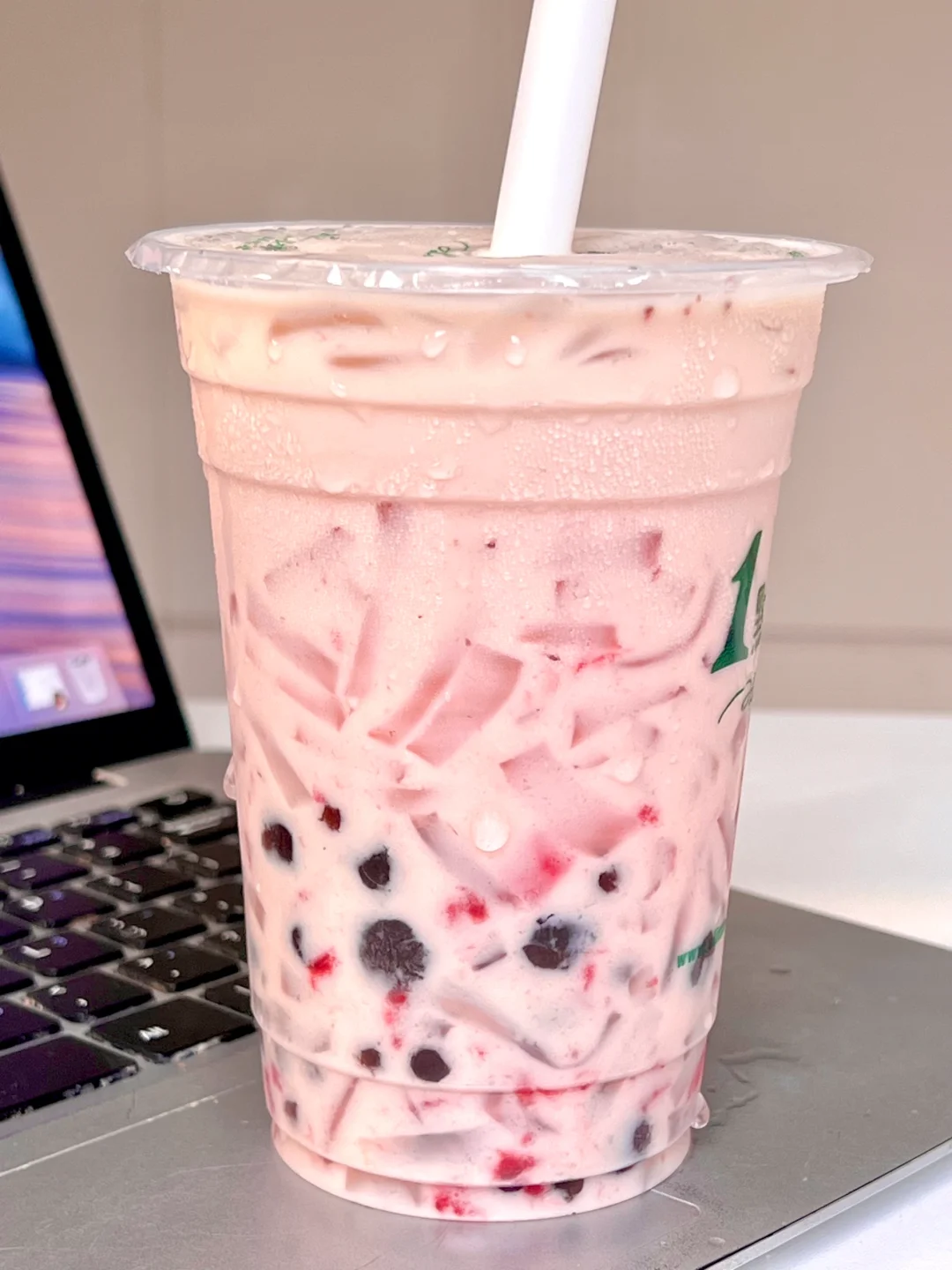 跟风点了一杯。。真的好好喝啊！！